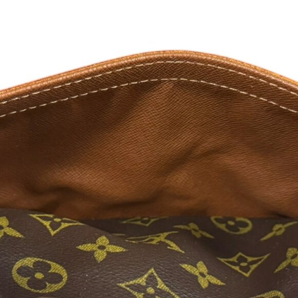 LOUIS VUITTON Brown Monogram Canvas Shoulder Bag - Picture 14 of 15